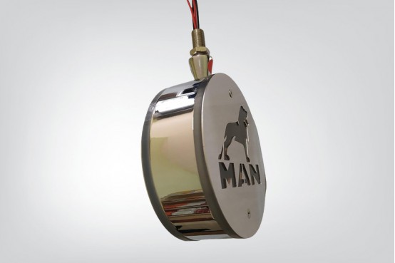 MAN LOLLIPOP EARRING LAMP